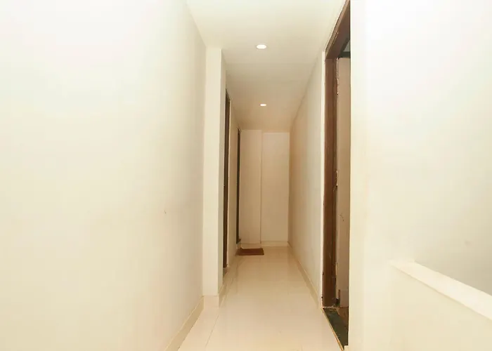 Hotel Oyo 626 Himchuli 3*