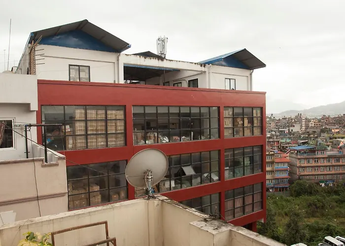 Oyo 626 Himchuli Hotel